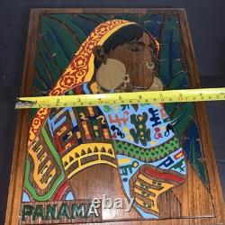 Plaque murale en bois sculpté et peint à la main représentant une femme, art populaire, souvenir décoratif du Panama