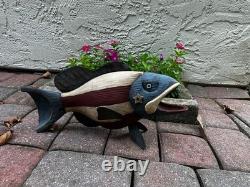 Poisson en bois peint folklorique patriote vintage par Robert Allen Francis