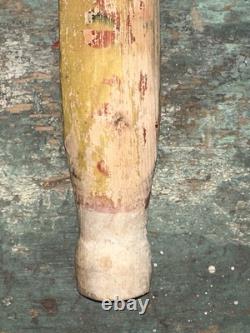 Poupée en bois sculptée à la main, poteau de lit en folk art antique
