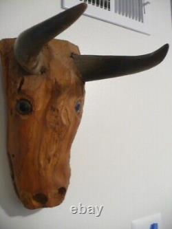 RARE Jesse Aaron Folk Art Sculpture en Bois Taillé à la Main de Taureau Art Outsider 1971