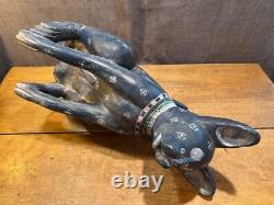 Rare Sculptures Populaires En Bois Sculptées/Peintes à la Main de Chiens/Chats de Don Freedman de Septembre