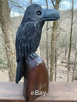 Raven Chainsaw Carving Black Bois Noyer Art Populaire Crow Sculpture Oiseaux Découpages