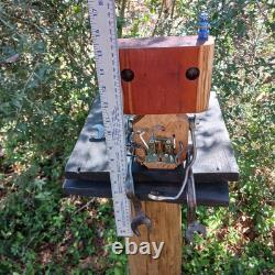 Robot de sculpture sur bois Art récupéré Robots de sculpture à la tronçonneuse Art fait main