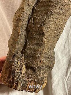 Sculpture abstraite en bois sculpté d'art populaire vintage original