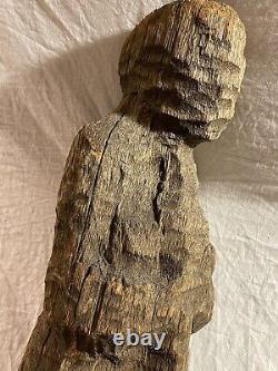 Sculpture abstraite en bois sculpté d'art populaire vintage original