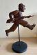 Sculpture D'art Populaire Américain Antique - Soldat En Course, Vers 1913-17