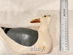 Sculpture de Mouette en Bois Vintage Signée John M. Ziniel 1979 Art Populaire Oiseau