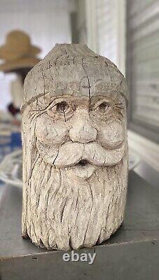 Sculpture de Père Noël en bois sculpté à la main / Art populaire fait main / Noël / SIGNÉE
