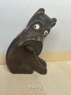 Sculpture de chien en bois sculpté à la main asiatique antique avec des yeux incrustés - Art populaire
