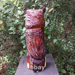 Sculpture de hibou en bois à la tronçonneuse, hibou à cornes, art rustique fait main en bois d'osage orange