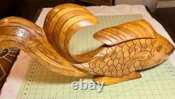 Sculpture de poisson en acajou sculptée à la main vintage haïtienne 22 Art populaire milieu du siècle