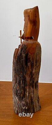 Sculpture de table en bois sculpté d'art populaire religieux de Ricardo Salazar à Taos, Nouveau-Mexique