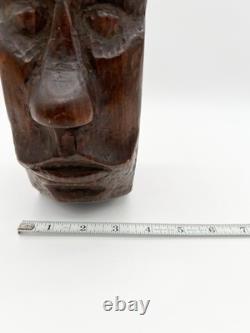Sculpture de visage en bois sculpté à la main vintage, art folklorique, sculpture primitive