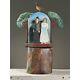 Sculpture Dimensionnelle Polychrome En Bois Sculpté à La Main De Style Folklorique Vintage Représentant Une Mariée Et Un Marié