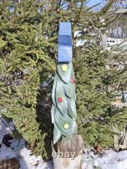 Sculpture en bois de sapin de Noël taillée à la tronçonneuse, décoration rustique saisonnière des fêtes