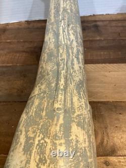 Sculpture en bois sculpté de baleine spermatoïde vintage 17 Art populaire