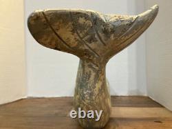 Sculpture en bois sculpté de baleine spermatoïde vintage 17 Art populaire