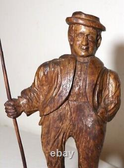 Sculpture statue en bois sculpté à la main représentant un homme Jaeger, œuvre populaire antique de 1751