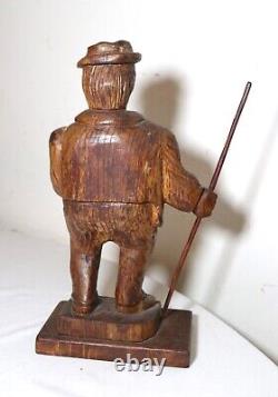 Sculpture statue en bois sculpté à la main représentant un homme Jaeger, œuvre populaire antique de 1751