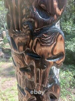 Sculpture sur bois à la tronçonneuse Crâne de Punisseur 42x10 Grand Suspenseur de Mur Crânes Démon Art Sombre