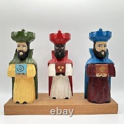 Sculpture sur bois de l'art de Porto Rico Trois Rois Tres Reyes Gerardo Santiago Unique en son genre VTG