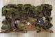 Sculpture Sur Bois En Haut Relief D&rsquo;art Populaire, Sc&egrave;ne De Ferme Dans Un Village Tropical Vintage 14x25