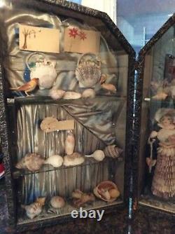 Seashell Folk Art Diorama, Très Grand