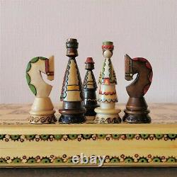 Soviétique Jeu D’échecs Sculpté À La Main En Bois Russie Vintage Urss Antique Art Populaire