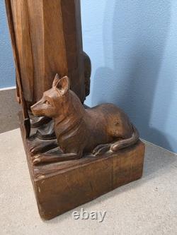Statue d'art populaire vintage de 1954 en bois sculpté à la main de berger allemand et d'animaux, 17 pouces de hauteur