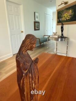 Statue de la Madone en bois sculpté à la main ViTG, Reine du Monde, 12,5 art populaire signée JW