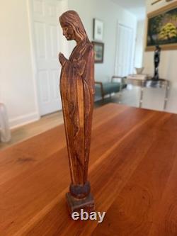Statue de la Madone en bois sculpté à la main ViTG, Reine du Monde, 12,5 art populaire signée JW