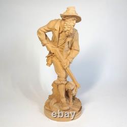 Statue en bois sculptée à la main, chasseur avec chien par Karl Führler Oberammergau - SIGNÉE