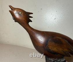 Statue sculpture d'oiseau de rivage en bois sculpté à la main, art populaire du 19ème siècle