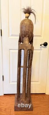 Support CD ou jeu en bois sculpté à la main, artisanal, folk art, africain, unique et grand 52