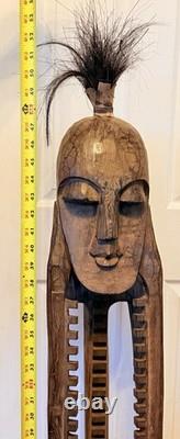 Support CD ou jeu en bois sculpté à la main, artisanal, folk art, africain, unique et grand 52