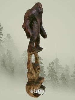 TOTEM BIGFOOT & YETI - Mes figurines signées de 12,75 pouces de hauteur sculptées à la main