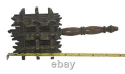 TRÈS RARE ! Rattle d'art populaire victorien antique en bois sculpté couronne d'épines