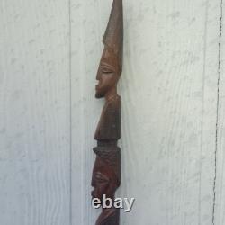 Totem en Bois Sculpté à la Main Vintage Tribal 30 Visages Figuratifs Art Populaire
