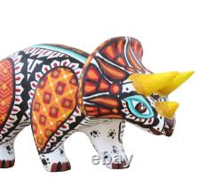 Tricératops Alebrije, sculpture en bois d'Oaxaca, art populaire fait main dinosaure