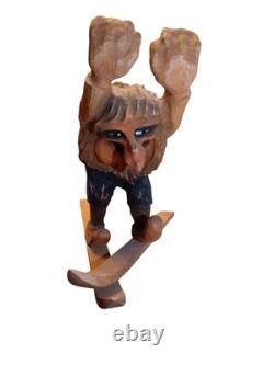Troll en bois sculpté à la main, art populaire scandinave norvégien