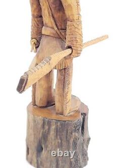 Vieille Figure En Bois Sculpté À La Main D'art Populaire, Chasseur De Buckskin D'homme De Montagne, Signé