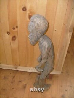 Vieille Main Sculptée Wood Man Sculpture Folk Art African Fisherman 22 Pouces