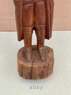 Vieille Statue En Bois 19 Figurale Sculptée À La Main Soldat Bois Massif Folk Art