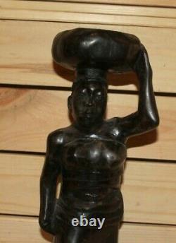 Vieille Statuette Africaine Sculptée À La Main En Bois Femme Porte Navire Sur Sa Tête