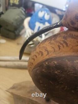 Vieux Oiseau Sculpté en Bois sur Bois Flotté de la Côte du Maine