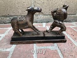 Vieux Prospecteur En Bois Sculpté Miner Avec Stubborn Donkey Mule Statue Figurine