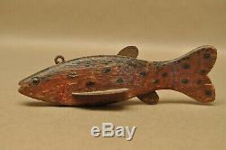 Vintage Fond Du Lac Wi Amérindien Sculpté À La Main Poisson Spearing Decoy Art Populaire