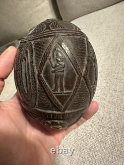 Visage de banque en noix de coco sculptée, art populaire, période coloniale espagnole, République mexicaine, 18e/19e siècle