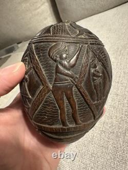Visage de banque en noix de coco sculptée, art populaire, période coloniale espagnole, République mexicaine, 18e/19e siècle