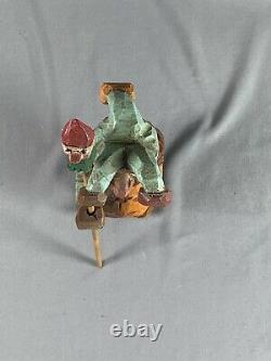 Vtg Bois Sculpté Jester Figure Art Populaire Signé Et Numéroté Jr 62-81 Beau Détail